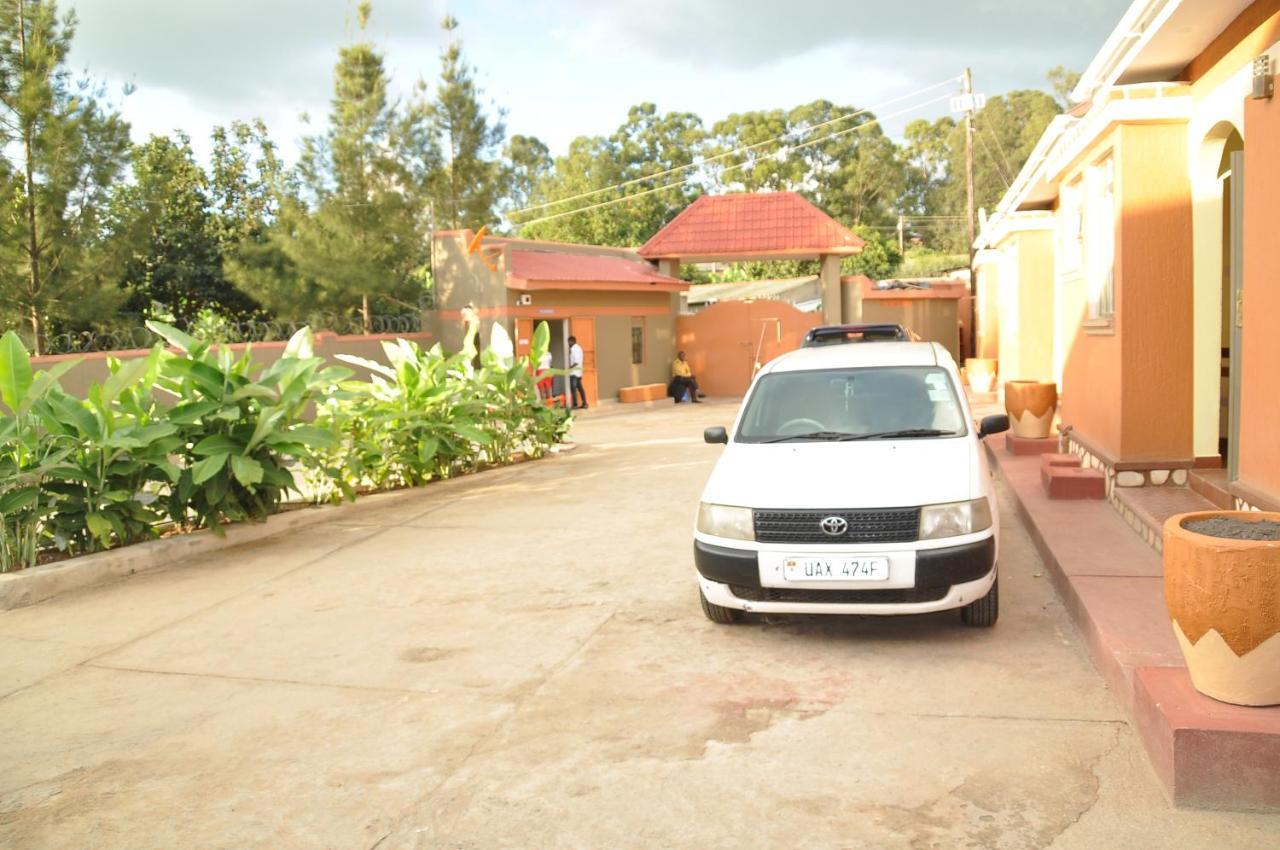 Square Suites Mbarara Exterior photo