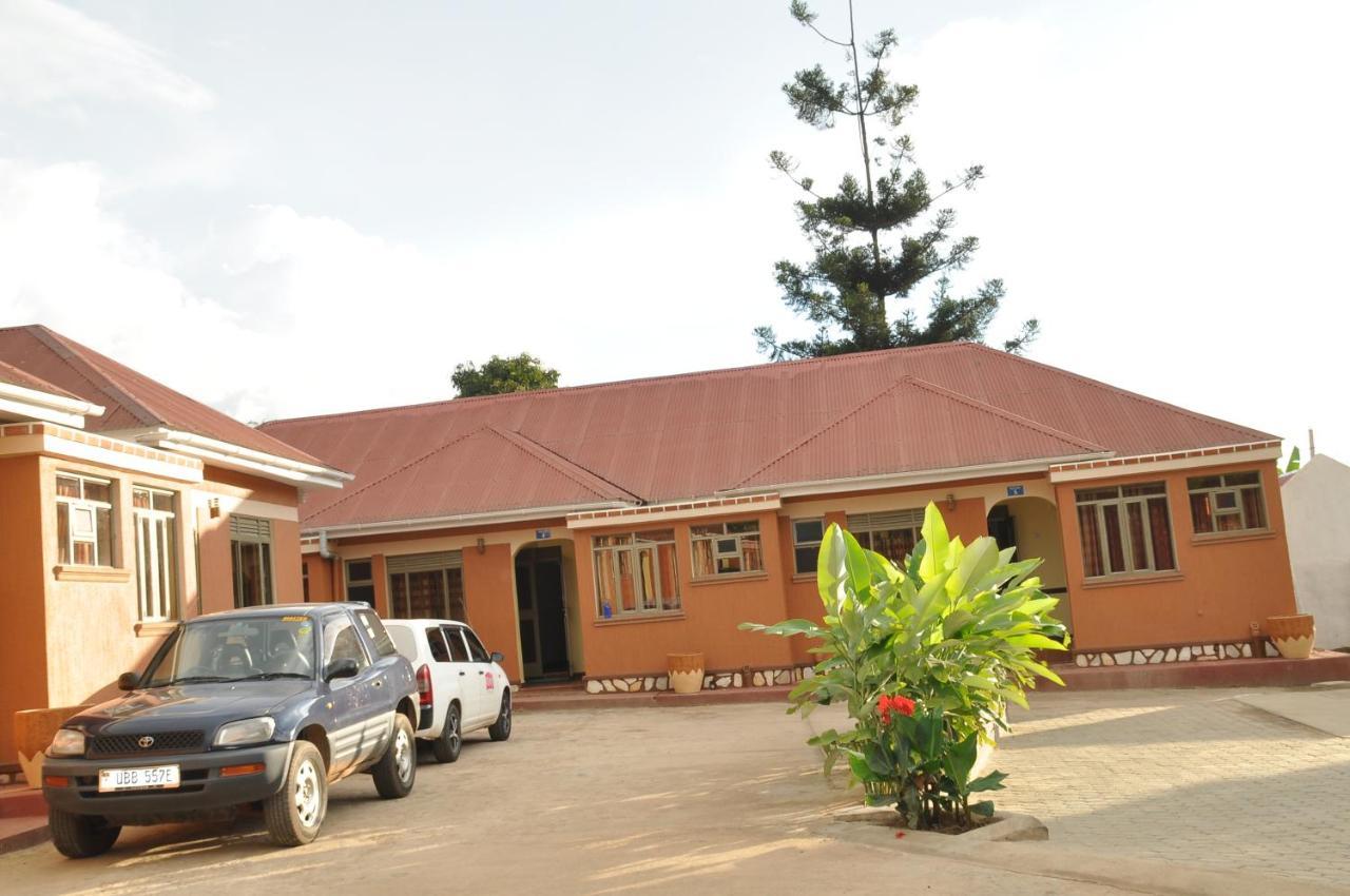 Square Suites Mbarara Exterior photo